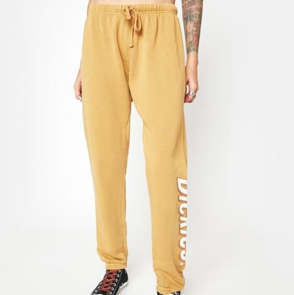 NWT Dickies Girl Relaxed fit comfy logo sweatpants